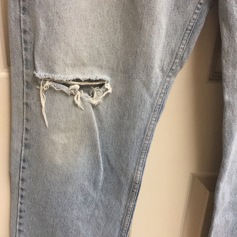 Men's 34/30 Levi’s Distressed Jeans, Light Blue - Picture 3 of 8